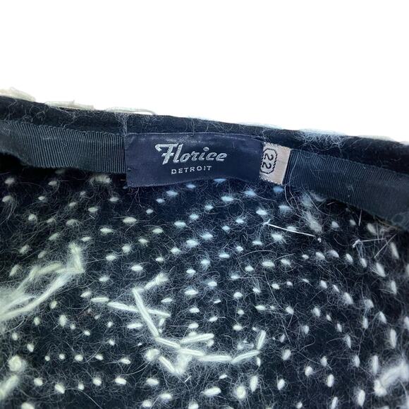 1940s Florice Detroit Black Felt Cloche Hat White Mohair Stitching